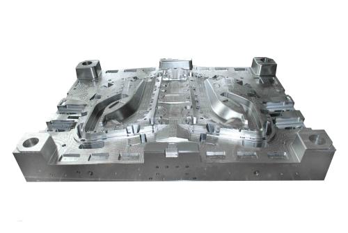 深圳（zhèn）塑膠模具廠，如何提（tí）高模具的使用壽命